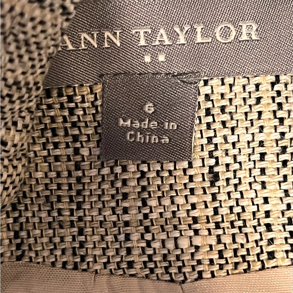 Ann Taylor 100% Linen Woven Textured Beige Blazer Sz. 6 - Picture 6 of 7